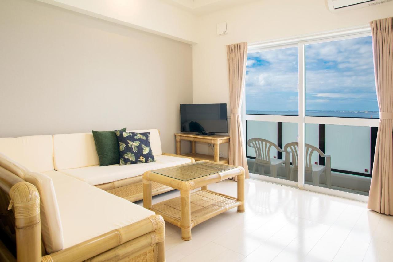 Costa Bella Condominium Resort Мотобу Екстериор снимка