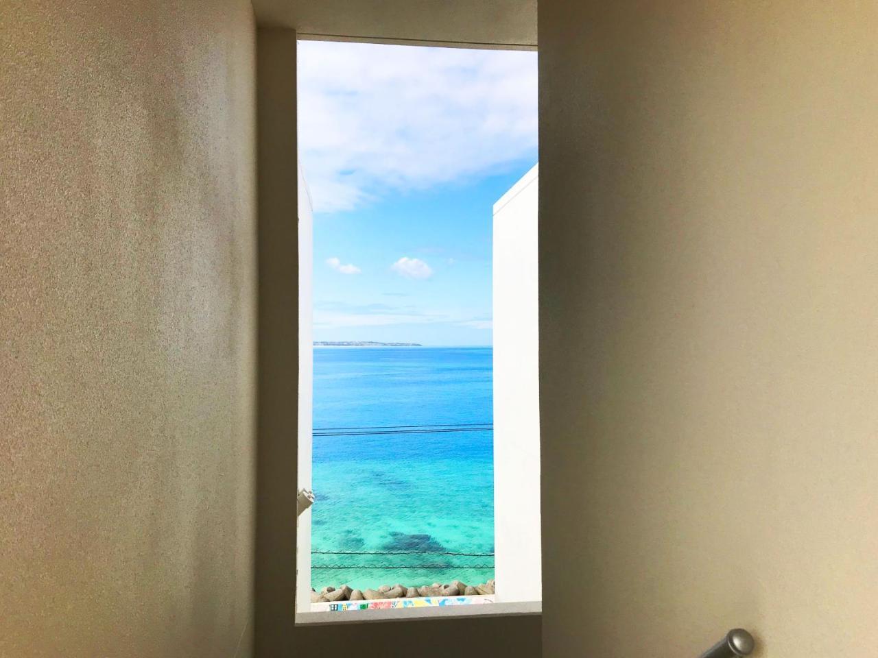Costa Bella Condominium Resort Мотобу Екстериор снимка